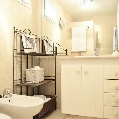 Apartamento Poris 5 *
